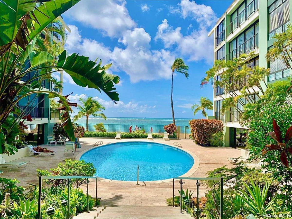 Huge Kahala 2bd And 2ba With Kitchen Car & Parking