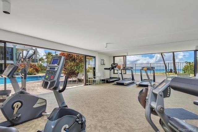 Huge Kahala 2bd And 2ba With Kitchen Car & Parking Hotel
